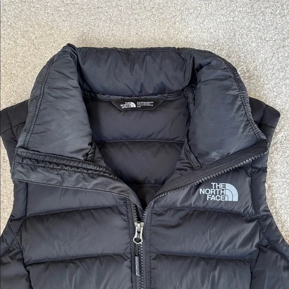 North Face 700 Goose Down Puffer Vest Black Women’s Size Small - Picture 9 of 15